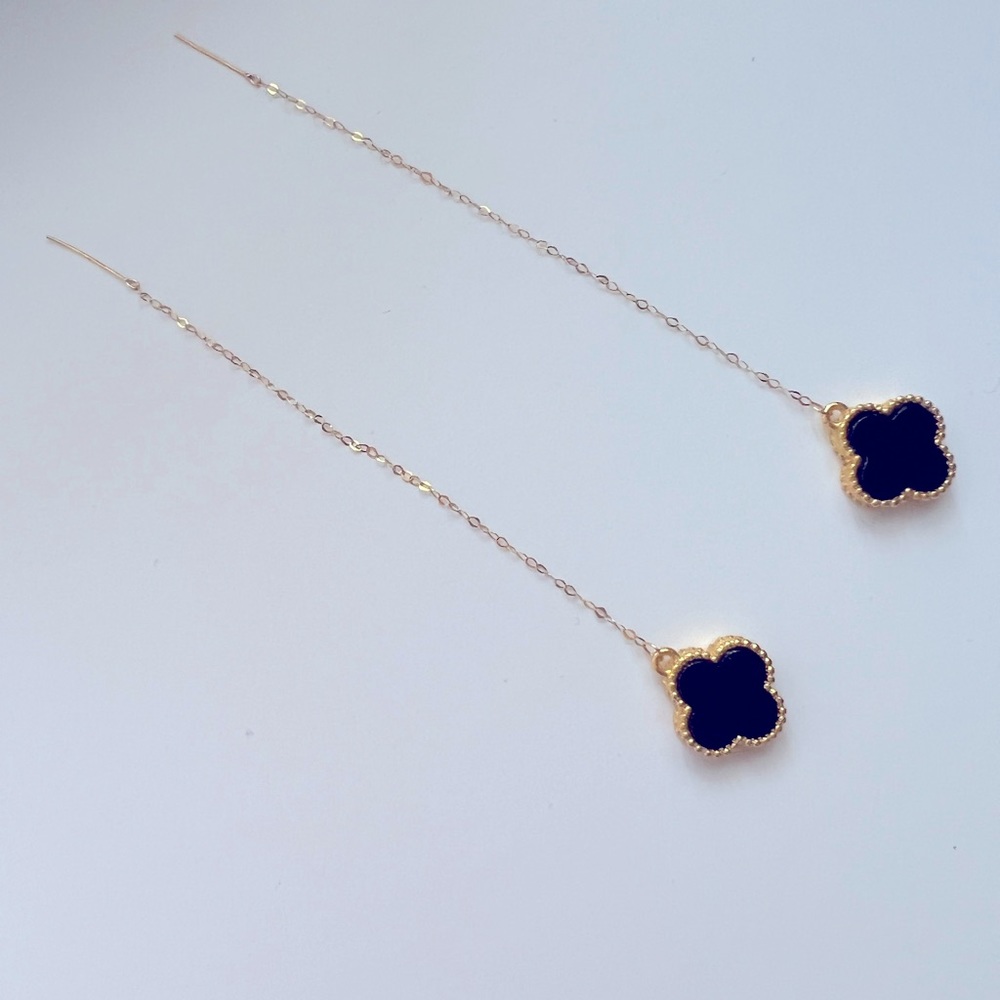 Clover threader earrings